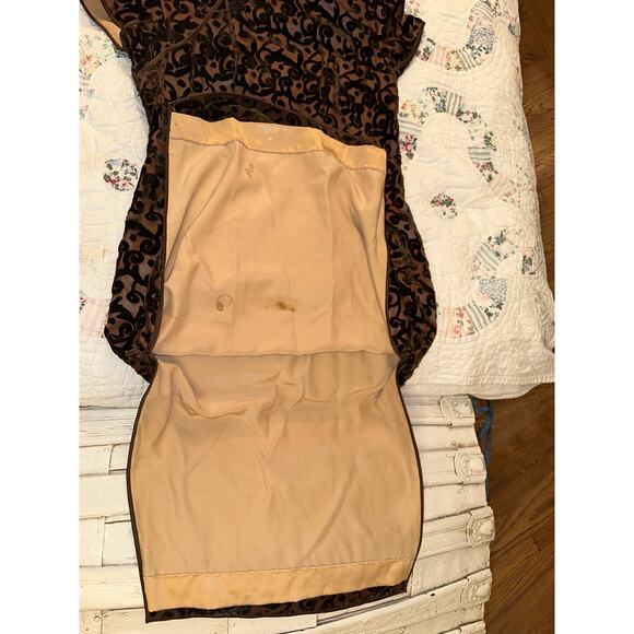 VINTAGE SHANGHAI TANG SILK BURNOUT VELVET CHEONGSAM DRESS - Picture 9 of 9